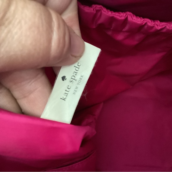 Kate Spade RARE EUC Classic Noel Print weekender tote bag with adjustable strap - Picture 9 of 16